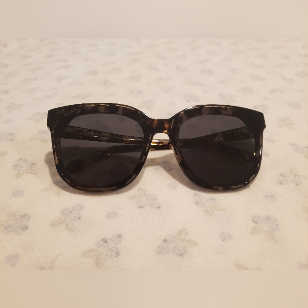 Diff GIA sunglasses